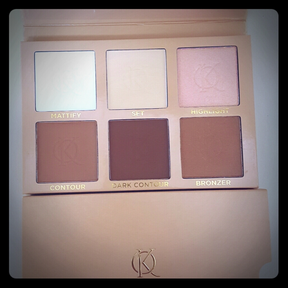 Kenia Ontiveros Beauty Set and Define Kit